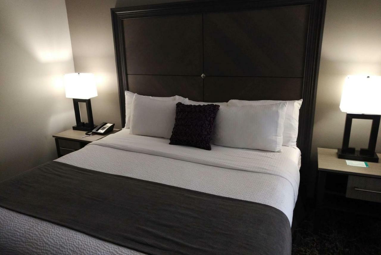 Chateau Bedford Trademark Collection By Wyndham Halifax Exteriör bild